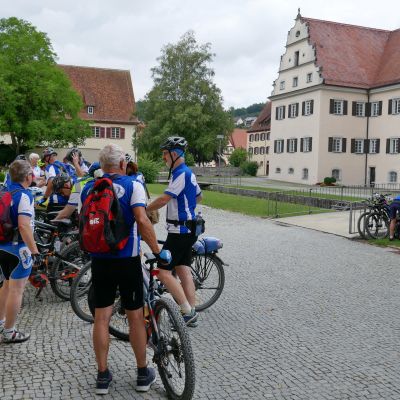 054 Ankuft in Zwiefalten